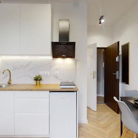 Grabowska 8 By Homeprime Varsavia Esterno foto