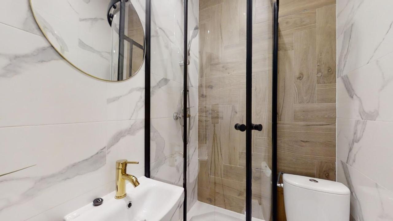 Grabowska 8 By Homeprime Varsavia Esterno foto